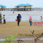 Metrotempo – Tips Berkunjung ke Pantai Prapat Tunggal Bengkalis
